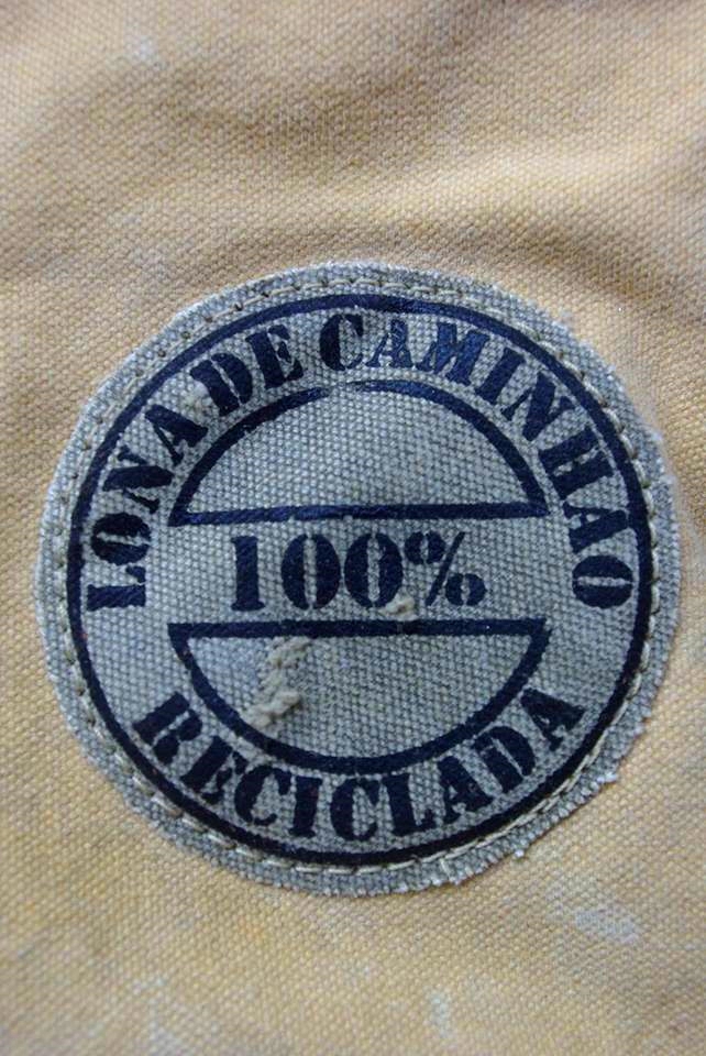 lona de caminhão 100% reciclada - toile de camion 100% recyclée
