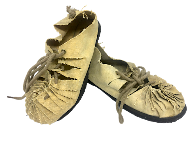 sandales en b�che de camion et pneus recycl�s