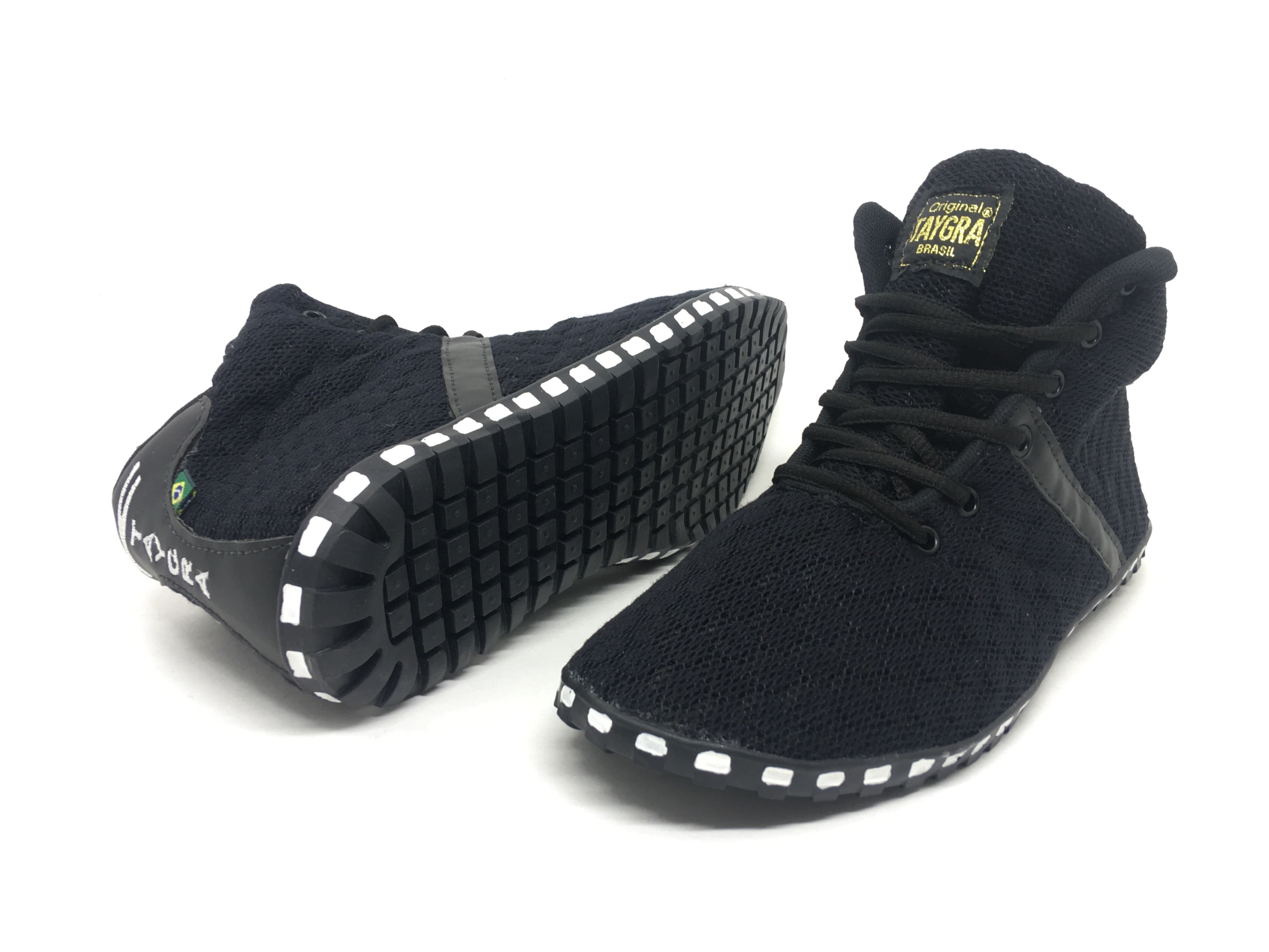 Baskets montantes Corrida TAYGRA noir
