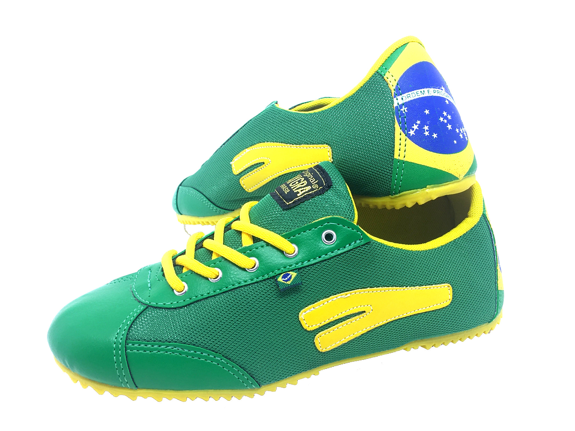 basket br�silienne avec le drapeau du br�sil coupe du monde
