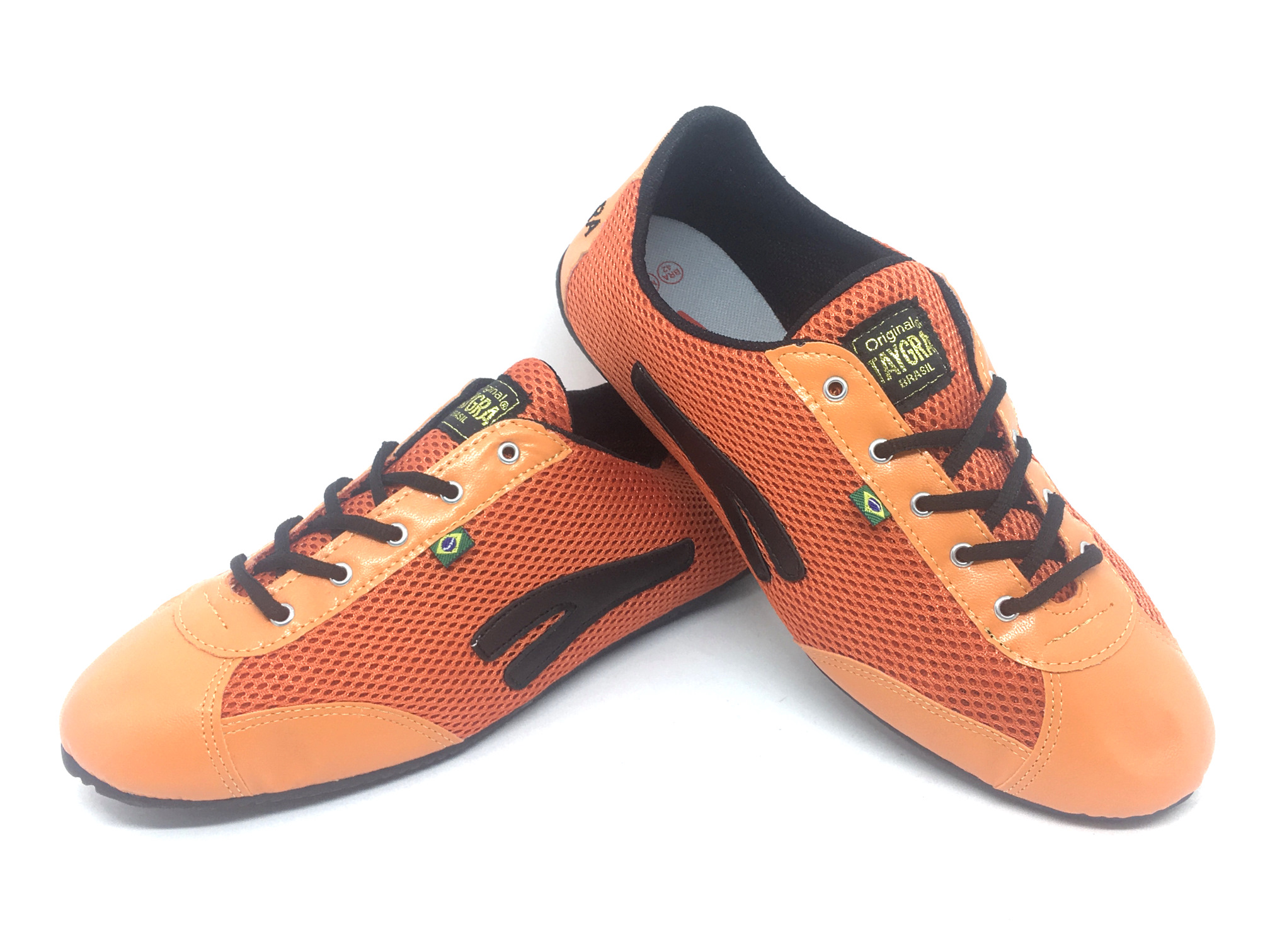 Basket-bresilienne-taygra-orange-noir2.jpg